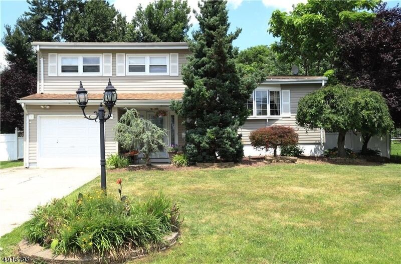 Property Photo: 134 Throckmorton Ln NJ 08857