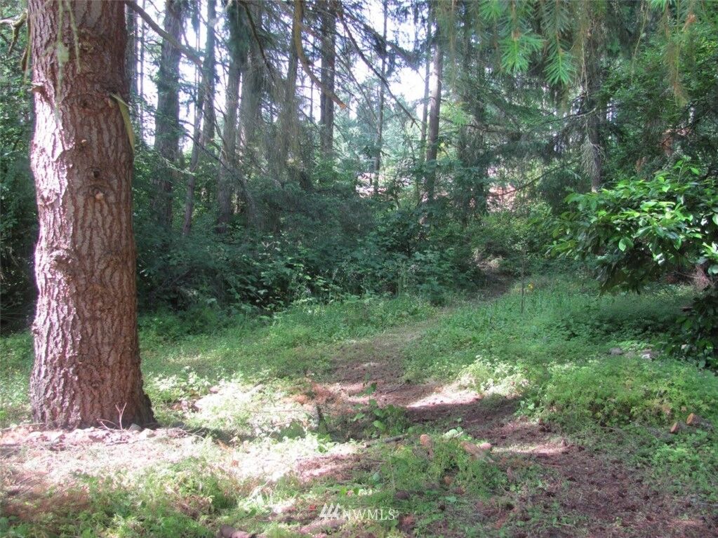 Property Photo:  9615 120th Street E  WA 98373 