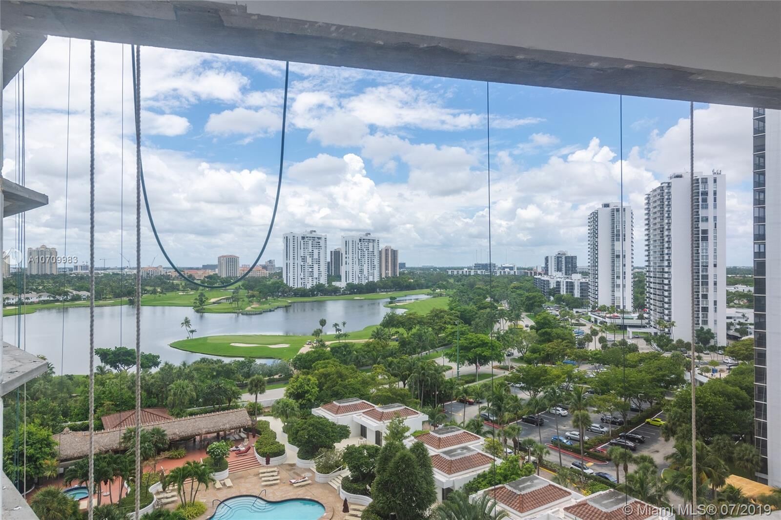 Property Photo: 20281 E Country Club Dr 1005 FL 33180