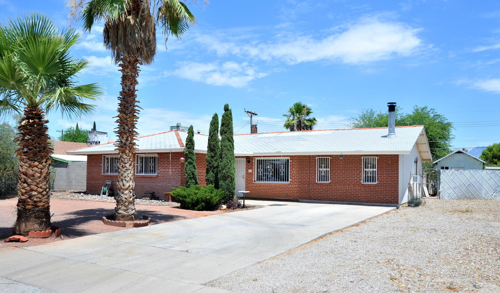 Property Photo:  6405 E Calle Luna  AZ 85710 