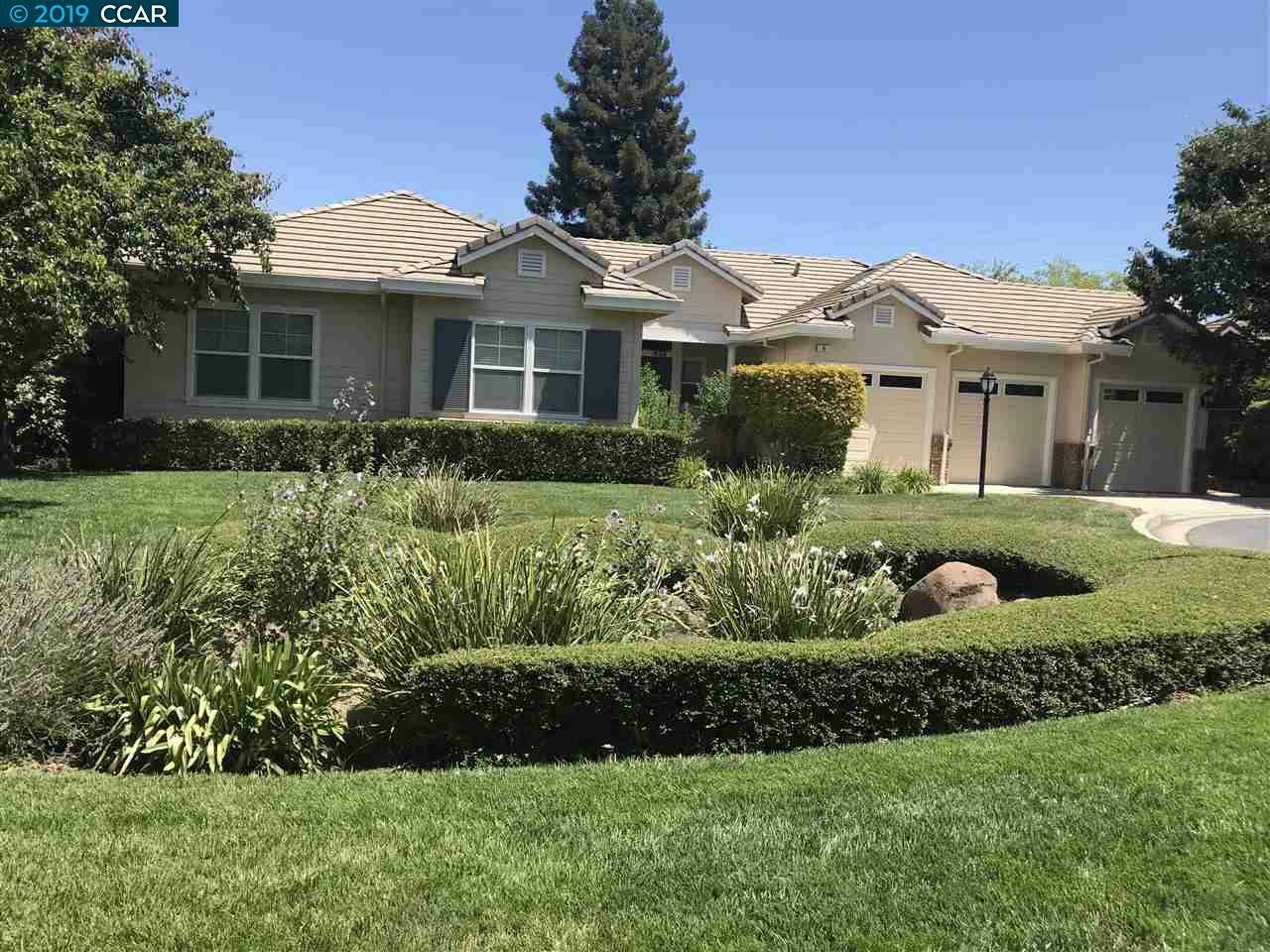 8 Pardi Ln  Clayton CA 94517 photo