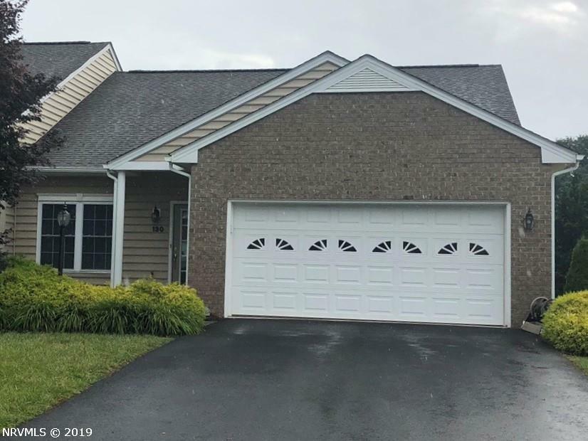 Property Photo: 130 Slate Creek Drive VA 24073