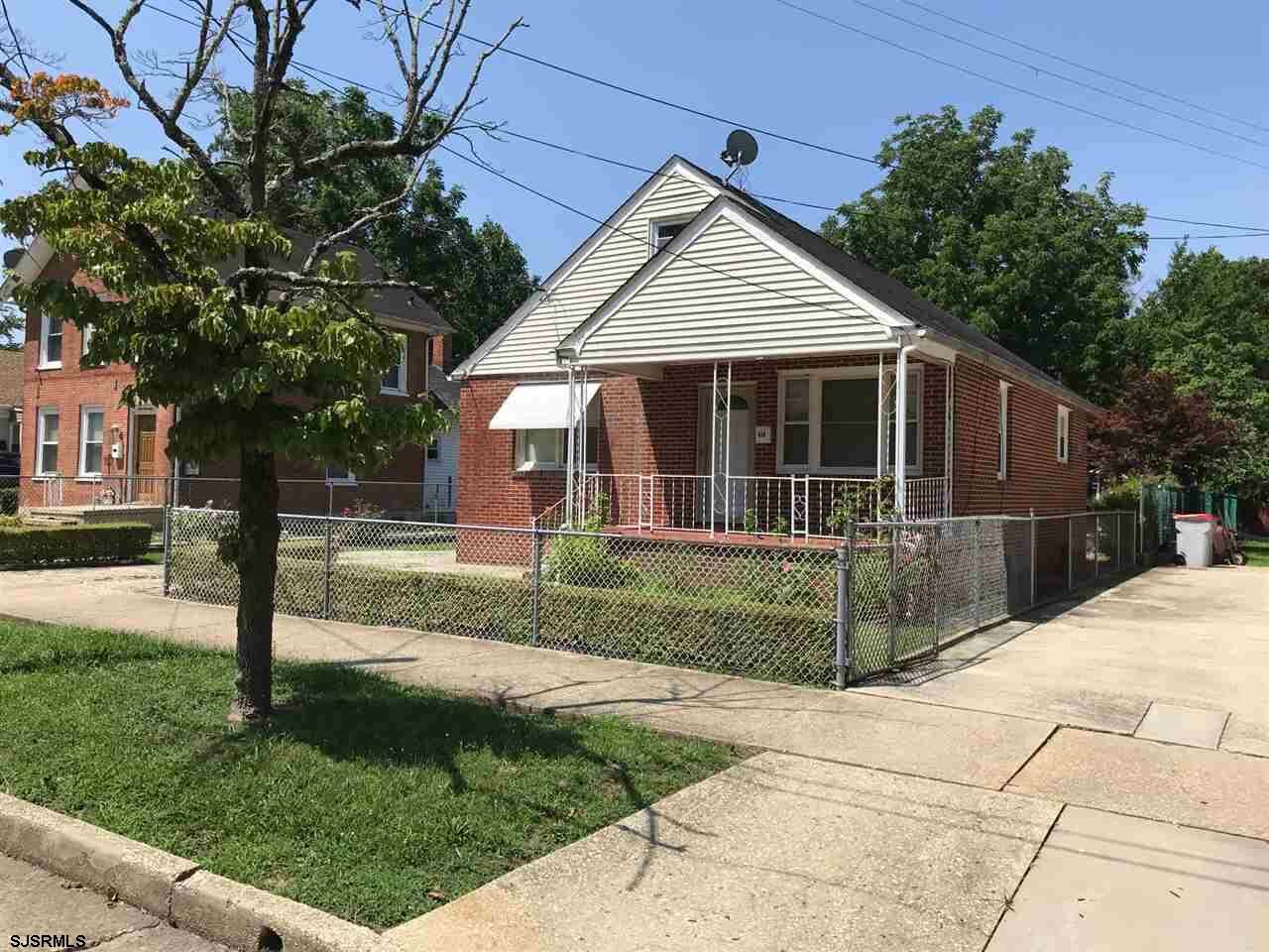 Property Photo:  418 N 8th Street  NJ 08360-3833 
