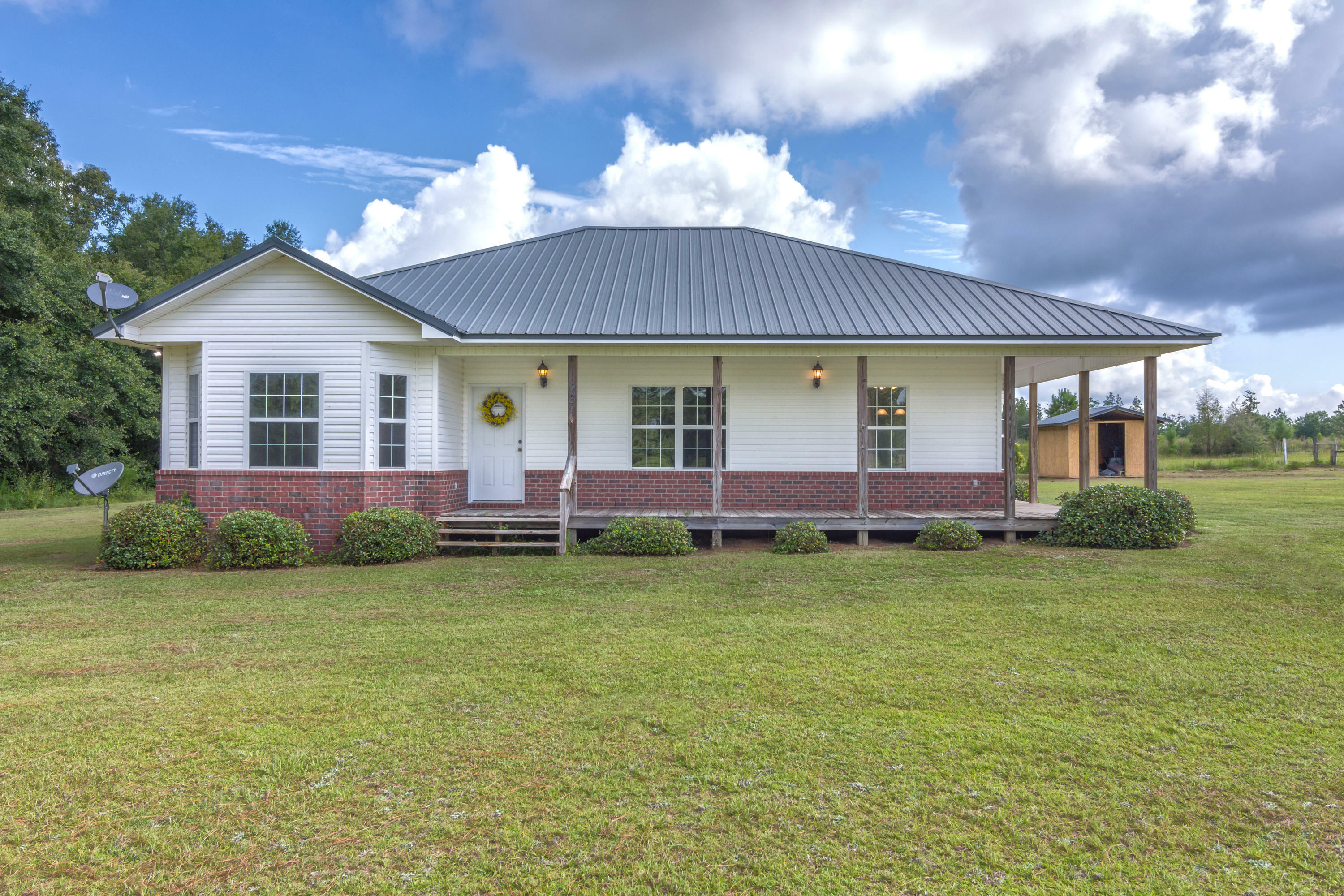 Property Photo:  931 Hwy C 4A  FL 32531 