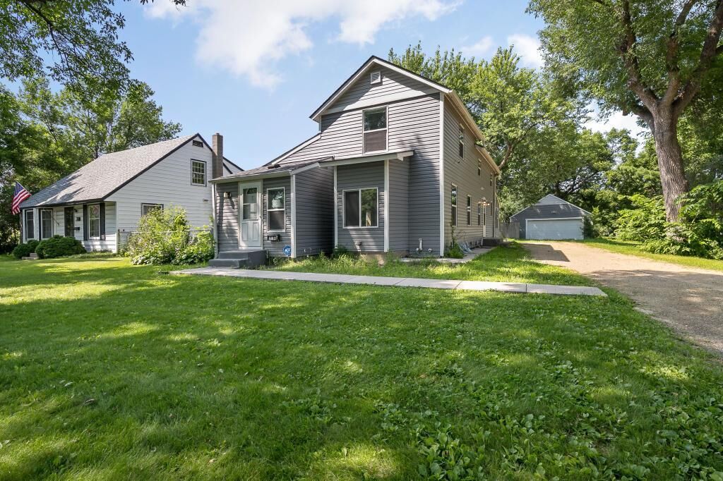 Property Photo: 716 9th Street W MN 55033