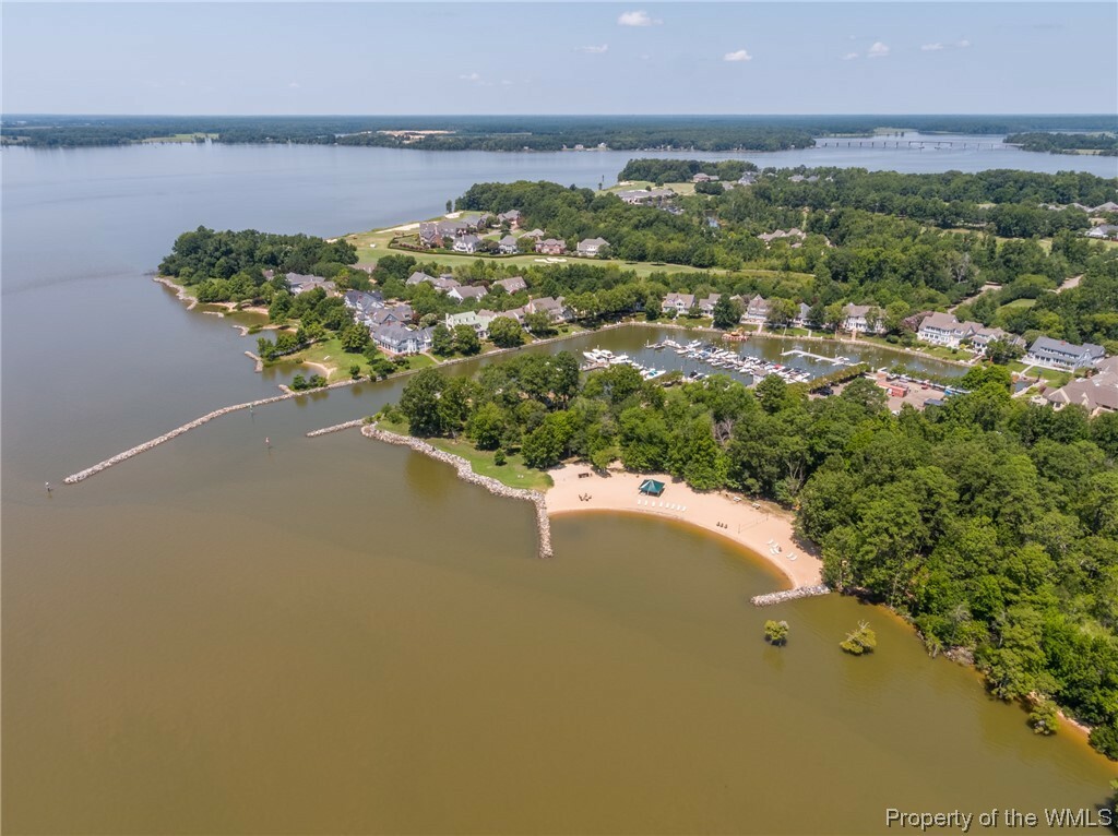 Property Photo: 1619 Harbor Road VA 23185