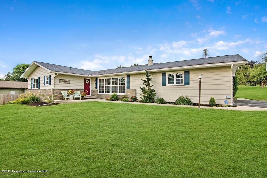 Property Photo:  107 Hillcrest Drive  PA 18444 