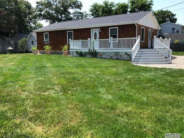Property Photo: 106 Huguenot Drive NY 11951