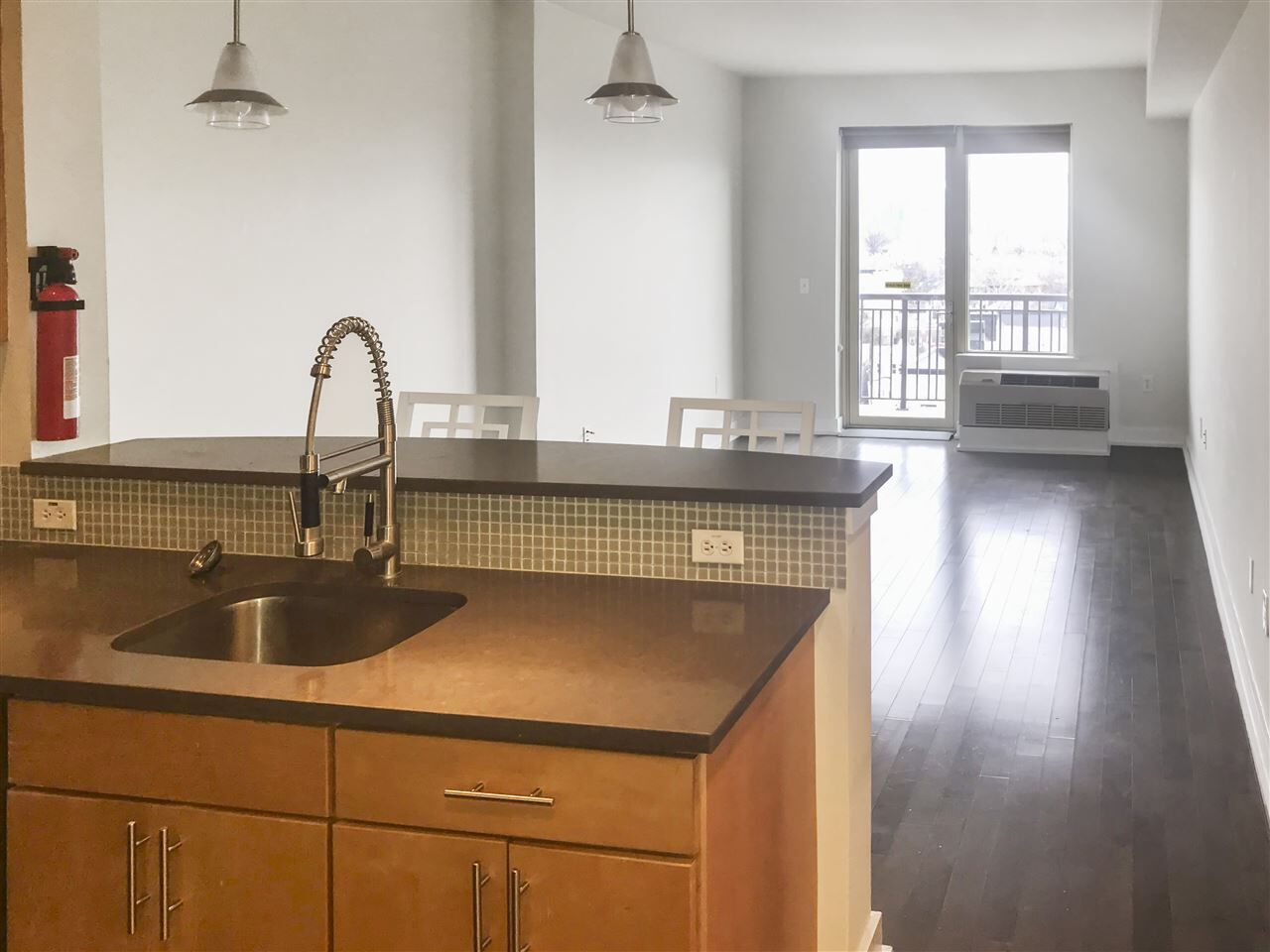 Property Photo:  3312 Hudson Ave 6H  NJ 07087 