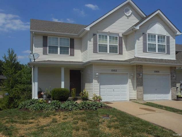 Property Photo: 10613 Midland Manor 4 63114