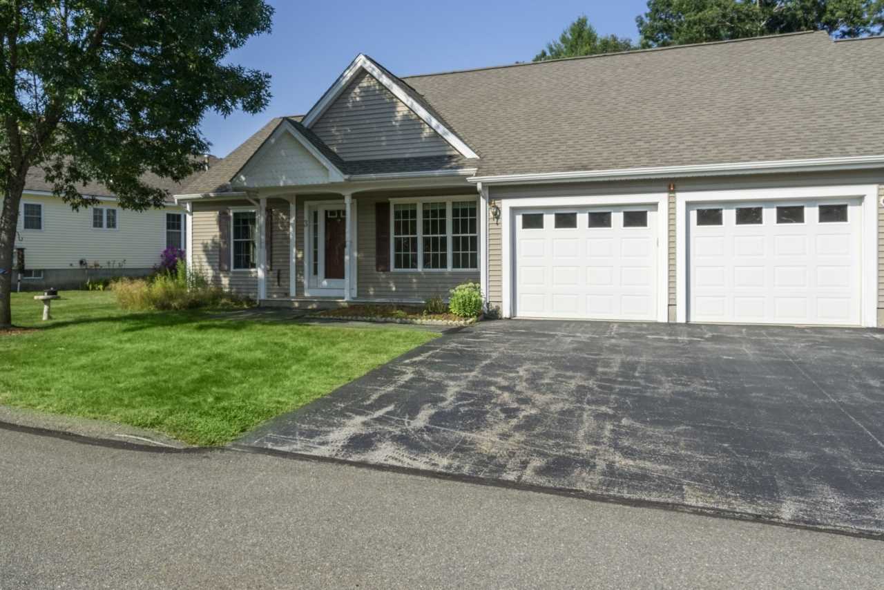 Property Photo:  3 Dixon Drive  NH 03052 