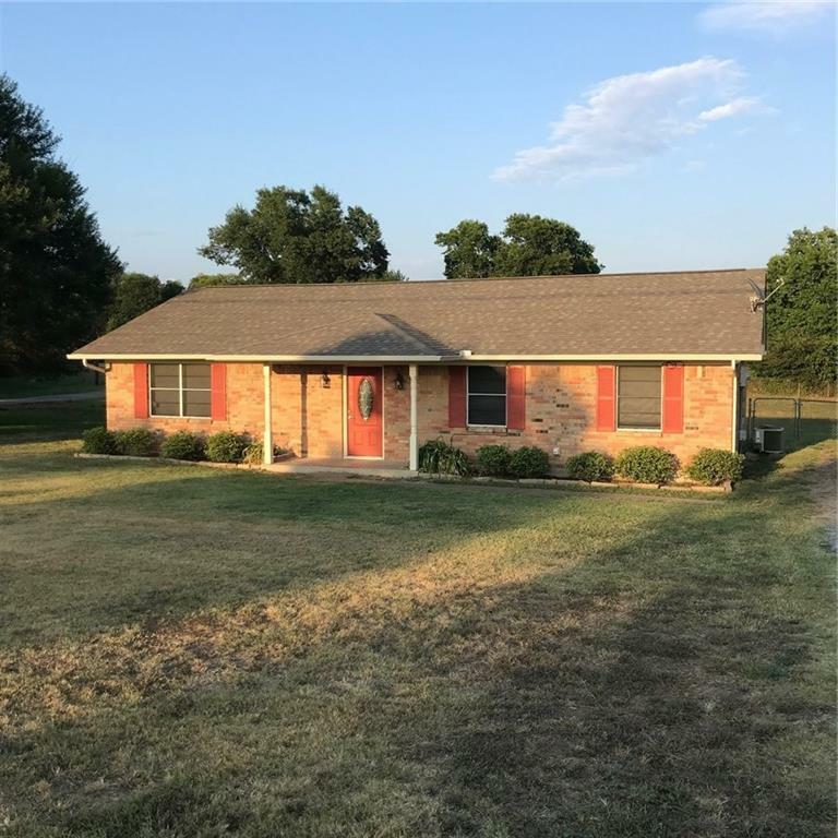 Property Photo:  510 Ovilla Road  TX 75167 