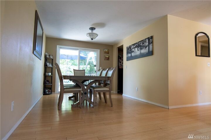 Property Photo:  32829 43rd Place SW  WA 98023 