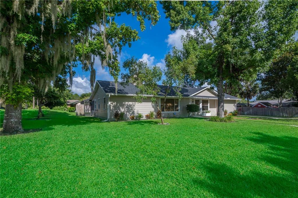 Property Photo:  665 Citrus Avenue  FL 32765 