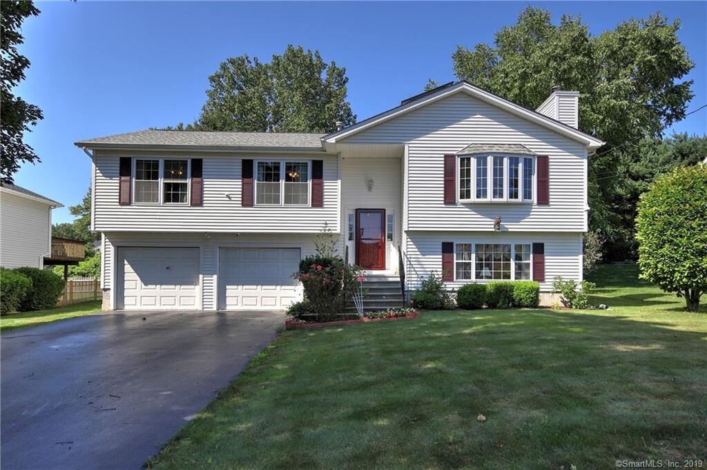 Property Photo:  244 Brewster Road  CT 06460 