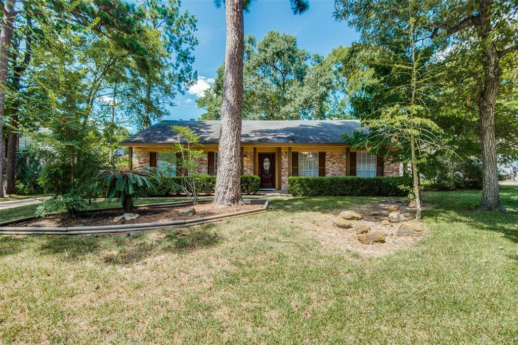 Property Photo:  730 Thornwood Drive  TX 77381 