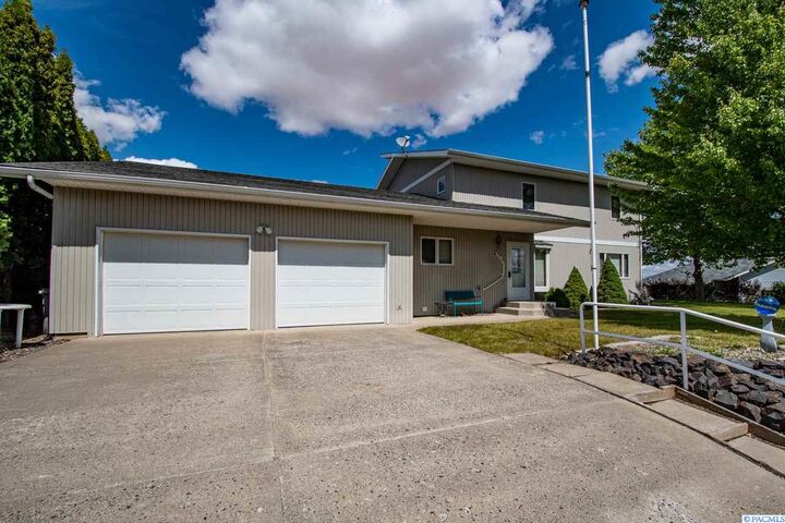 310 NW Brandon  Pullman WA 99163 photo