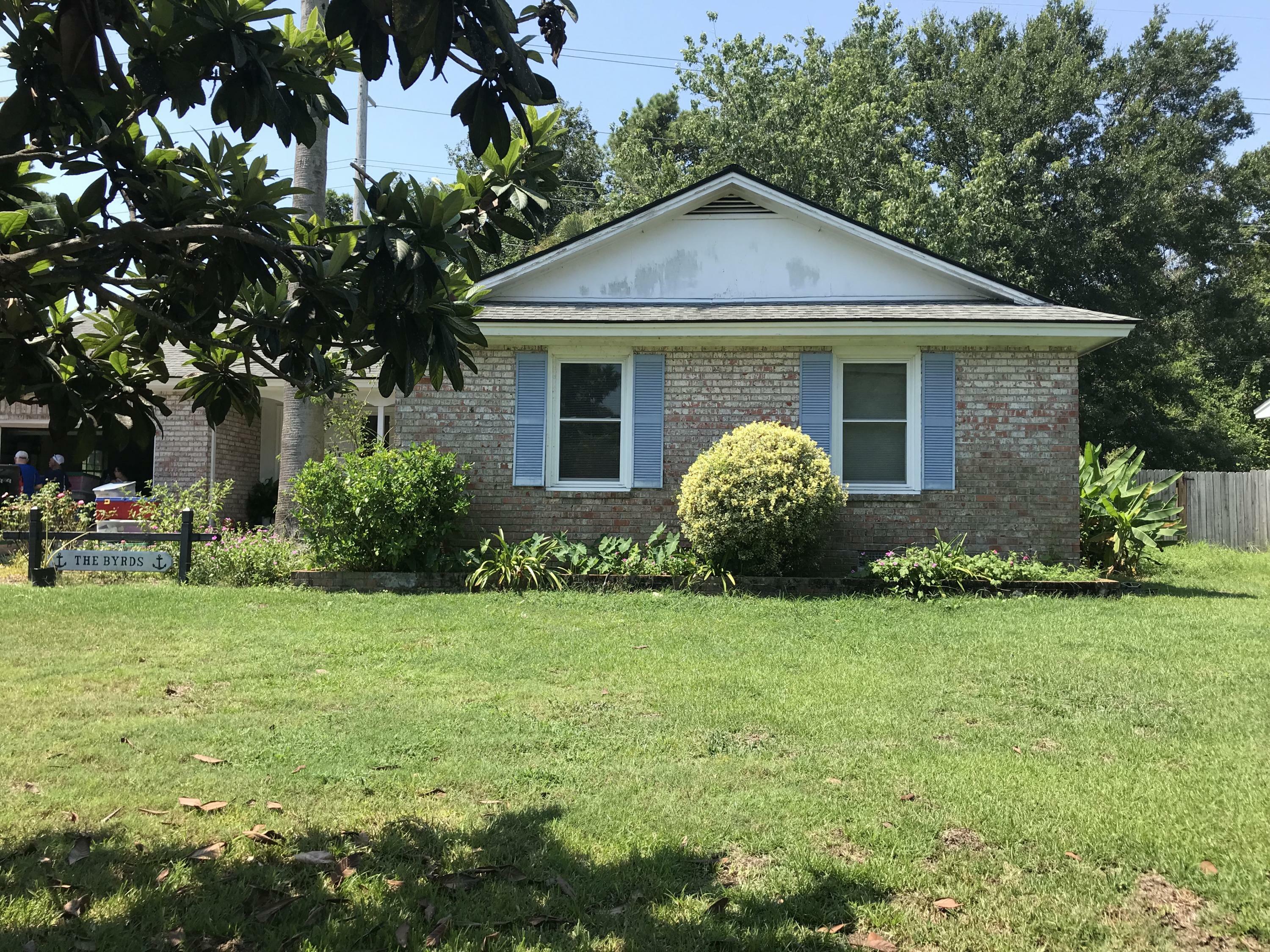Property Photo: 1123 Island View Drive SC 29464