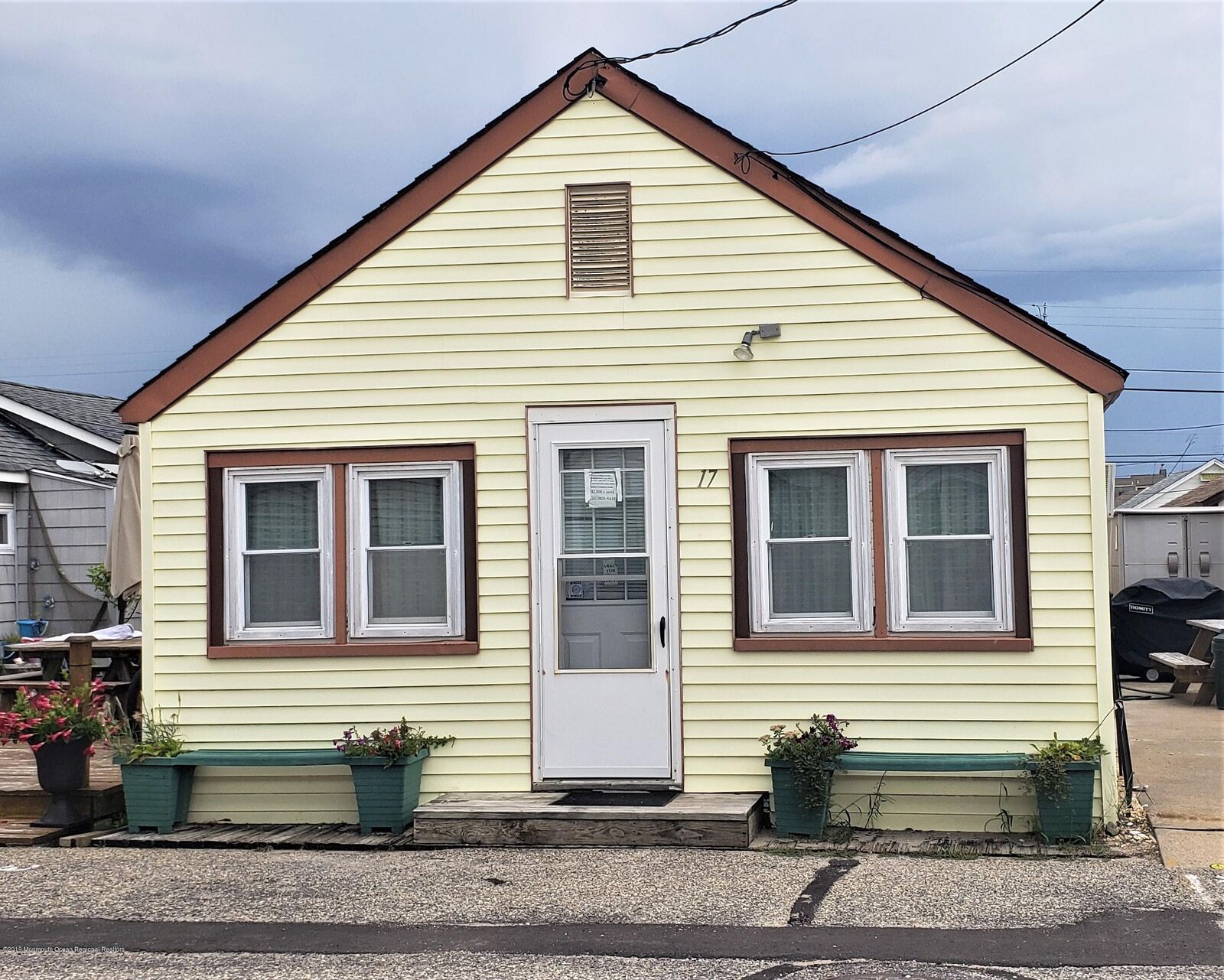 Property Photo:  17 4th Lane  NJ 08752 