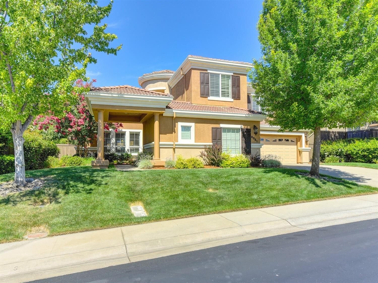 Property Photo: 6051 Penela Way CA 95762