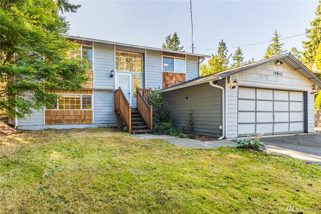 Property Photo:  19843 55th Ave NE  WA 98155 