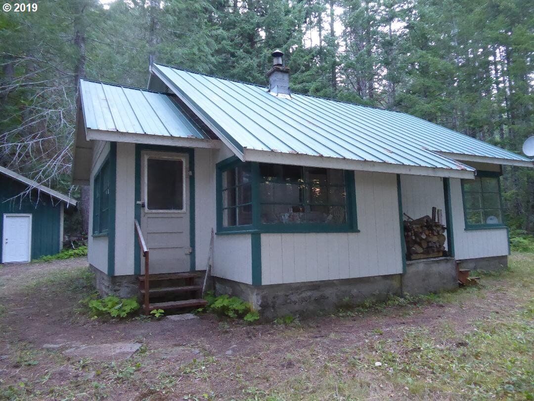 Property Photo:  631 Szydlo Rd  WA 98610 