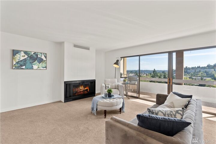 2929 76th Ave SE 304  Mercer Island WA 98040 photo