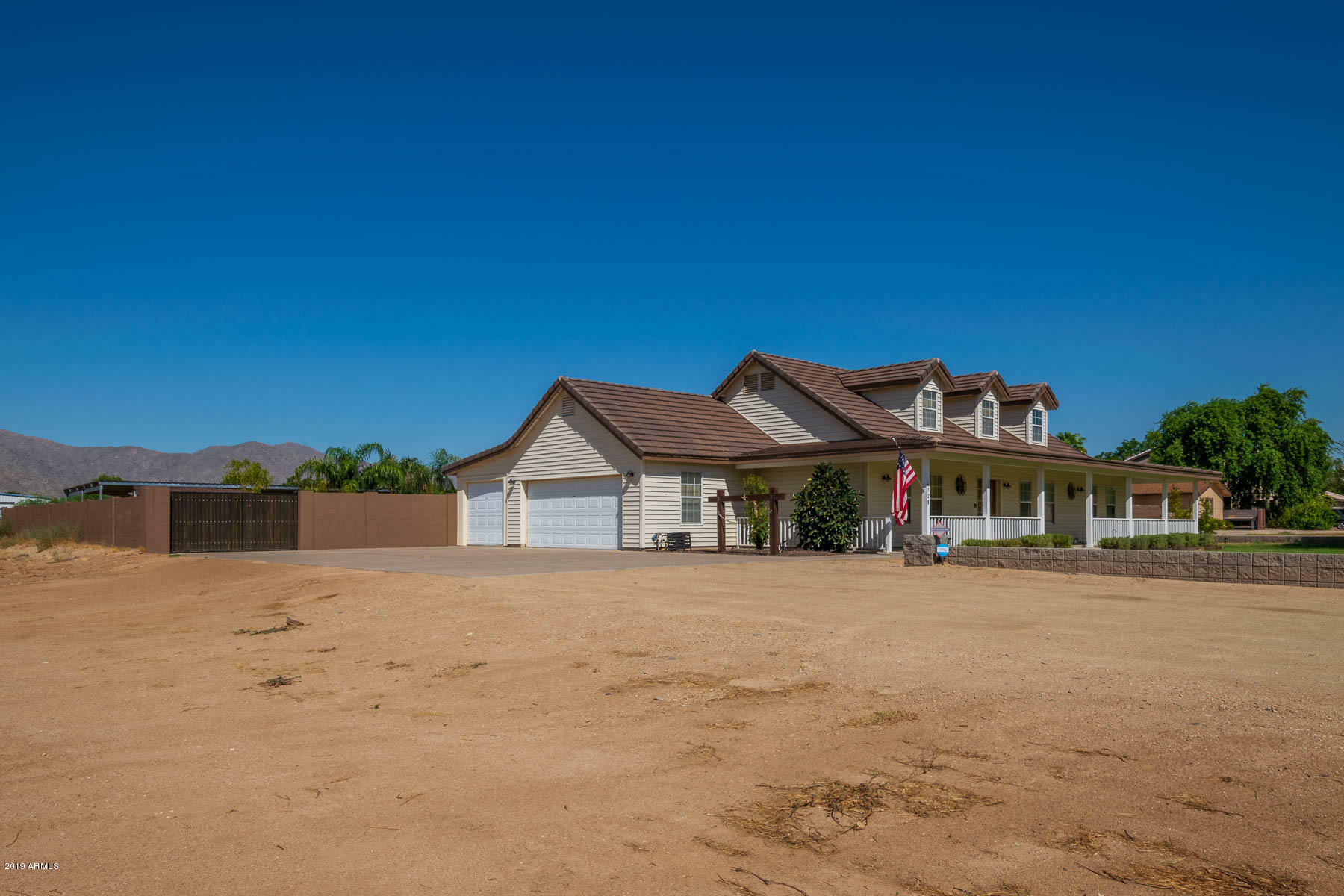 Property Photo:  6728 N 185th Avenue  AZ 85355 