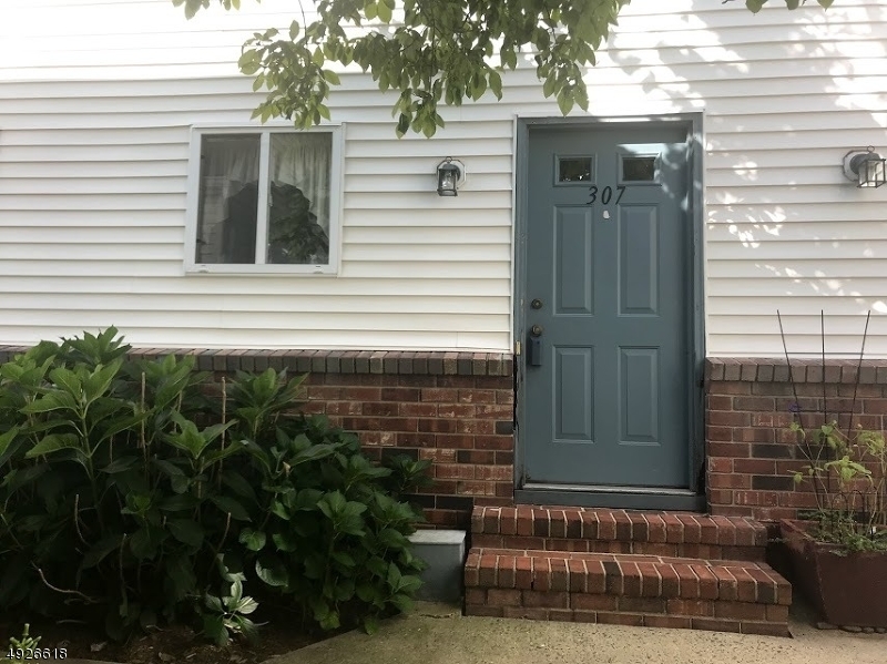 Property Photo:  307 Saddle Ct  NJ 08822 