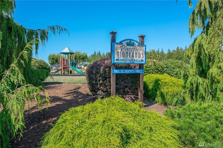 Property Photo: 2659 Pacific Highlands Ct WA 98248