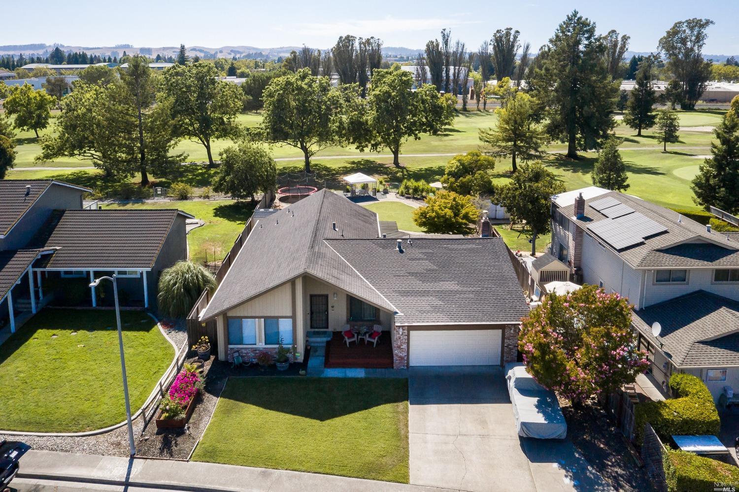 5767 Dexter Circle  Rohnert Park CA 94928 photo