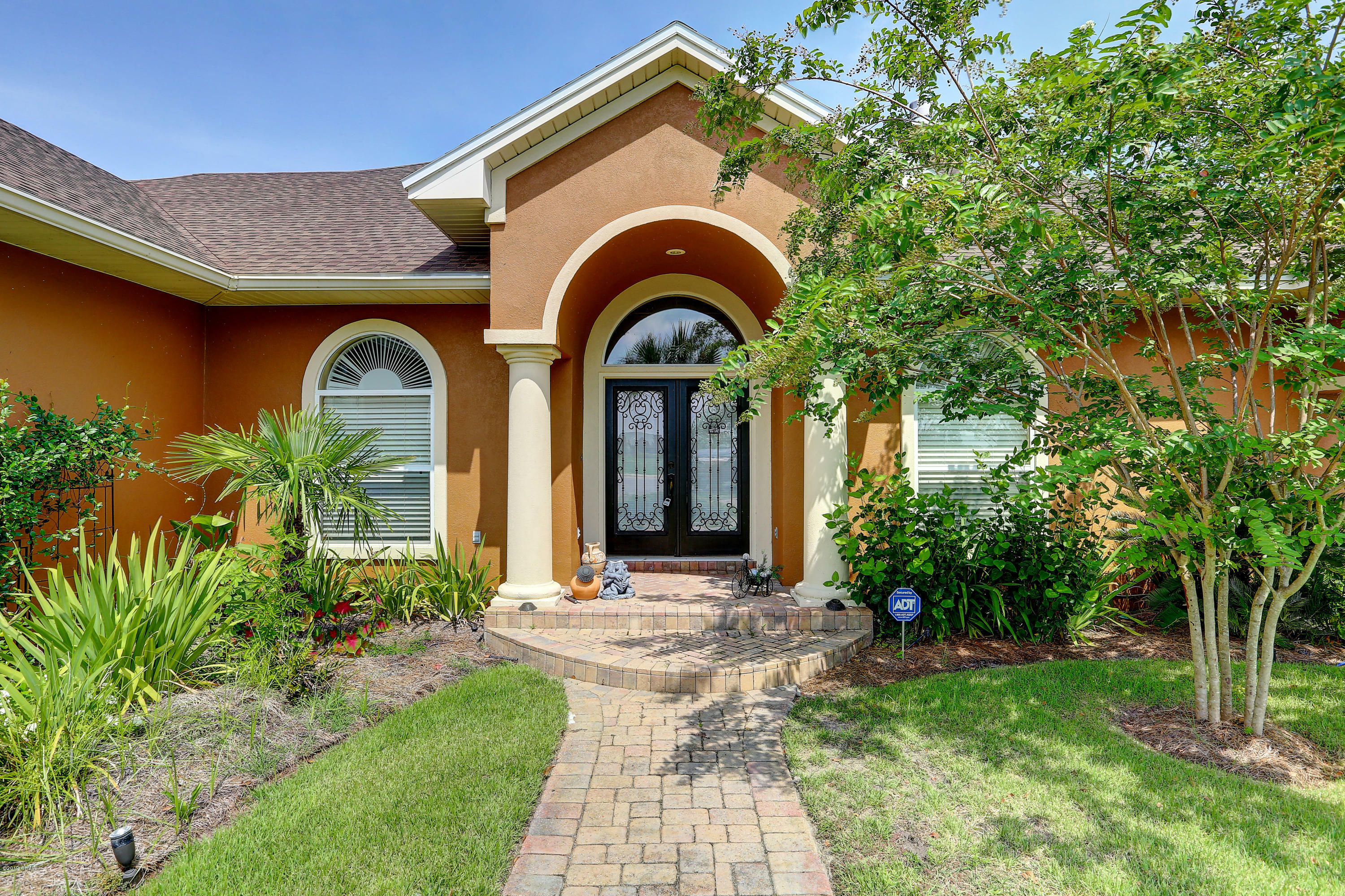 Property Photo:  2519 Willow Lane  FL 32444 