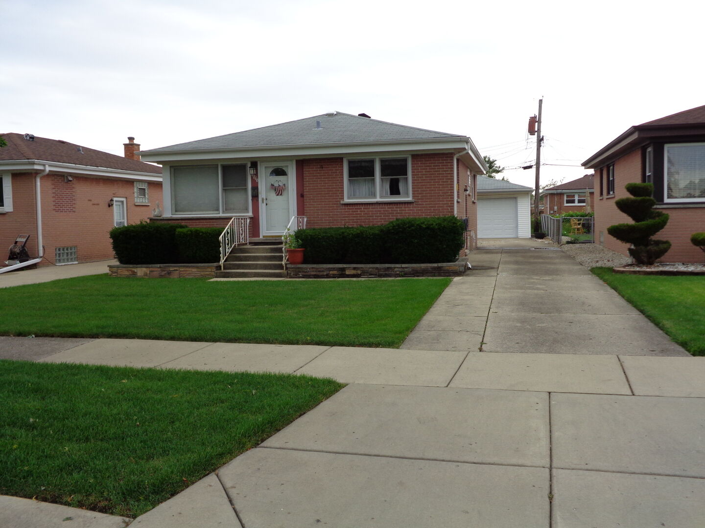 Property Photo:  4816 North Ozanam Avenue  IL 60706 