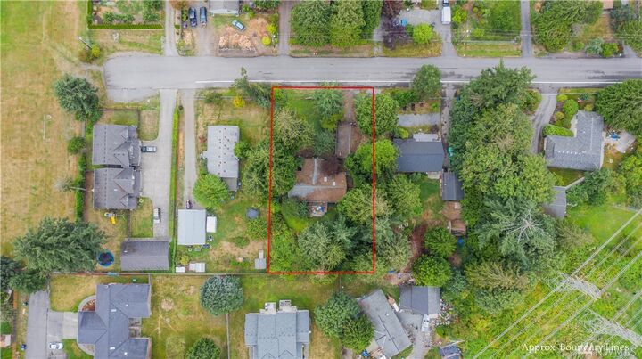 Property Photo: 424 205th St SW WA 98036