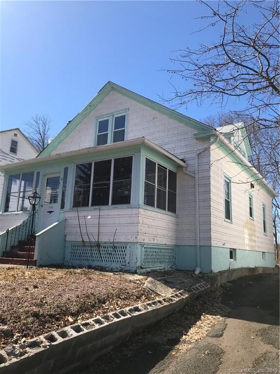 Property Photo:  1350 North Broad Street  CT 06450 