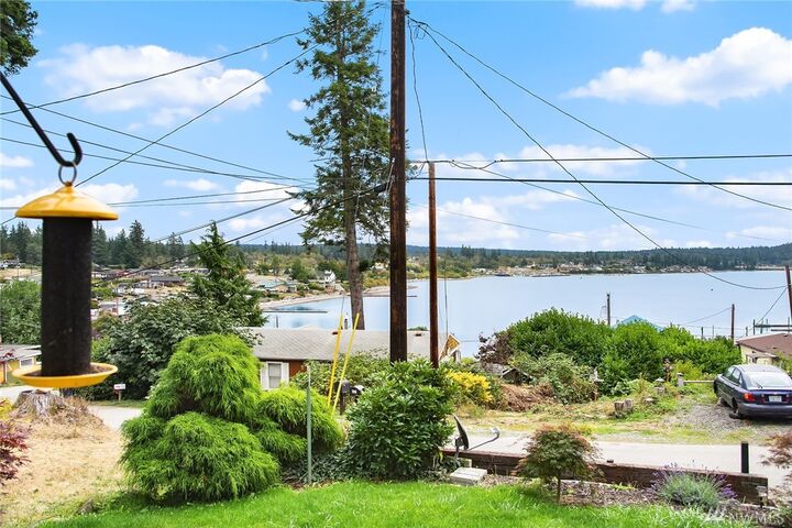 Property Photo: 7520 45th Dr NW WA 98271