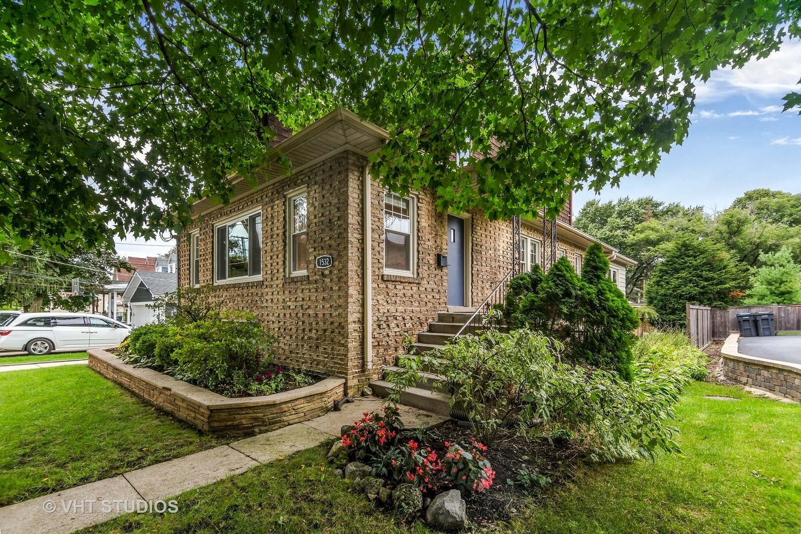 1532 Walters Avenue  Northbrook IL 60062 photo