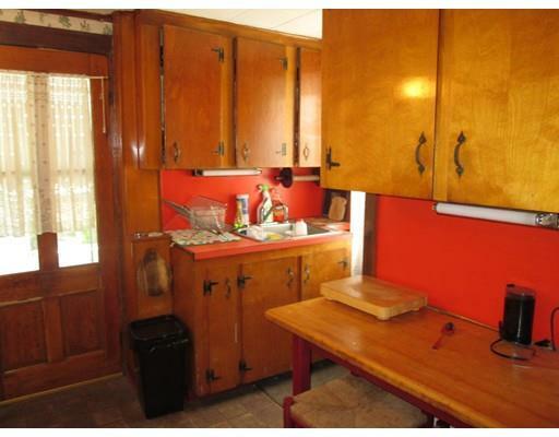 Property Photo: 116 N Main St MA 01062