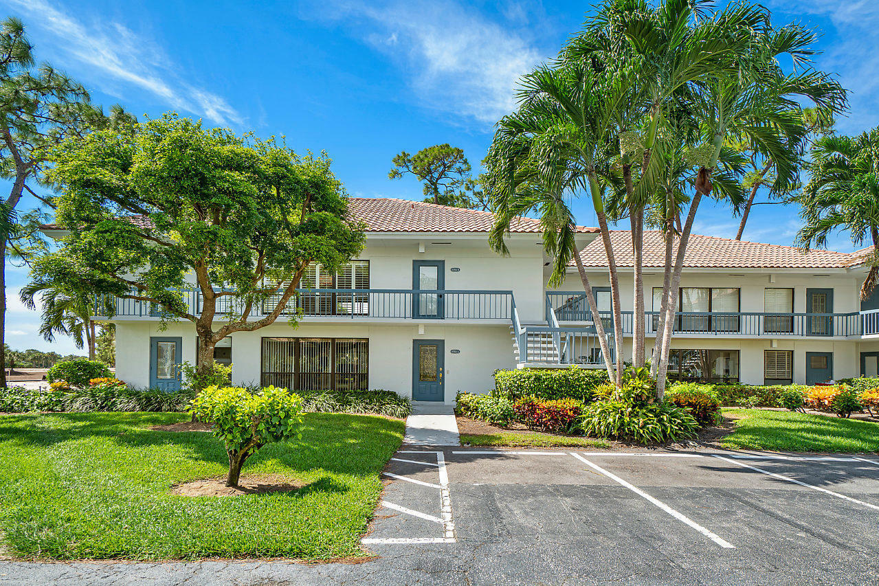 Property Photo: 4084 B Quail Ridge Drive N Osprey FL 33436