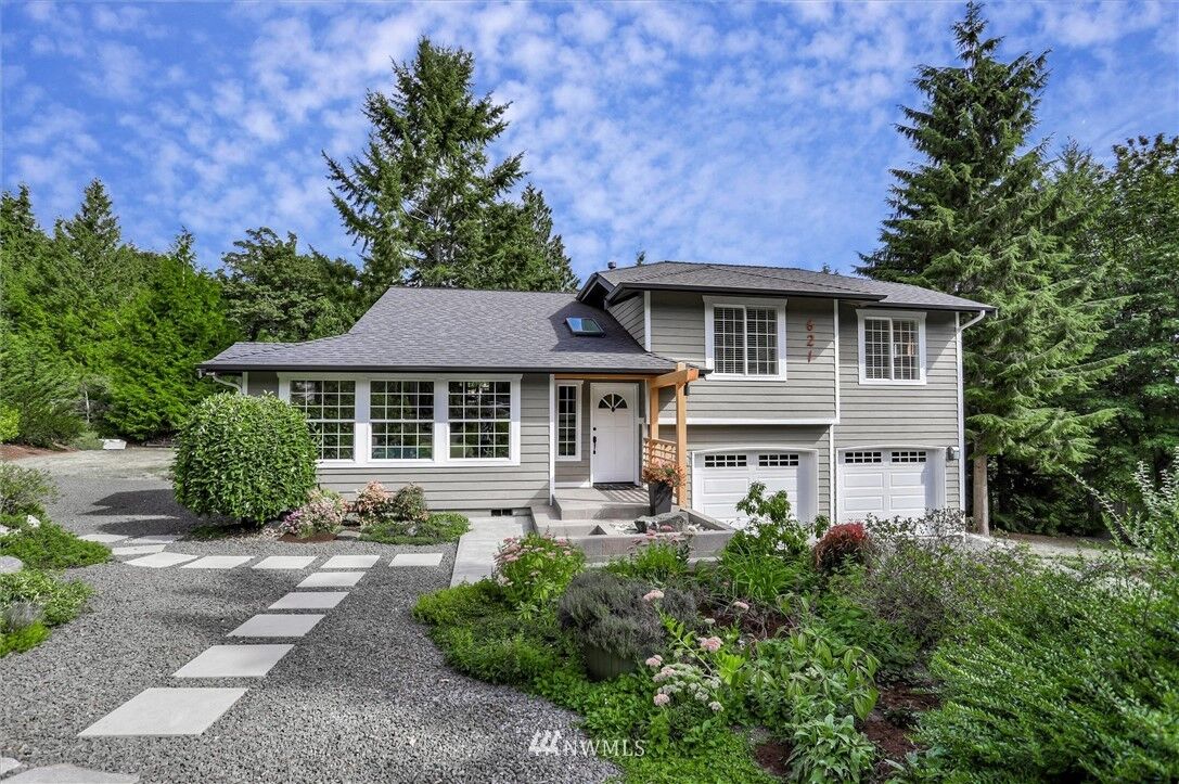 Property Photo:  621 132nd Street NW  WA 98332 