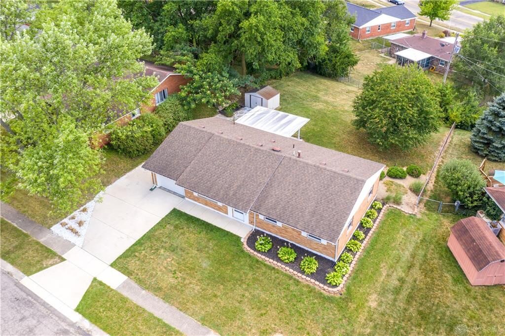 Property Photo: 7060 Charing Court OH 45424