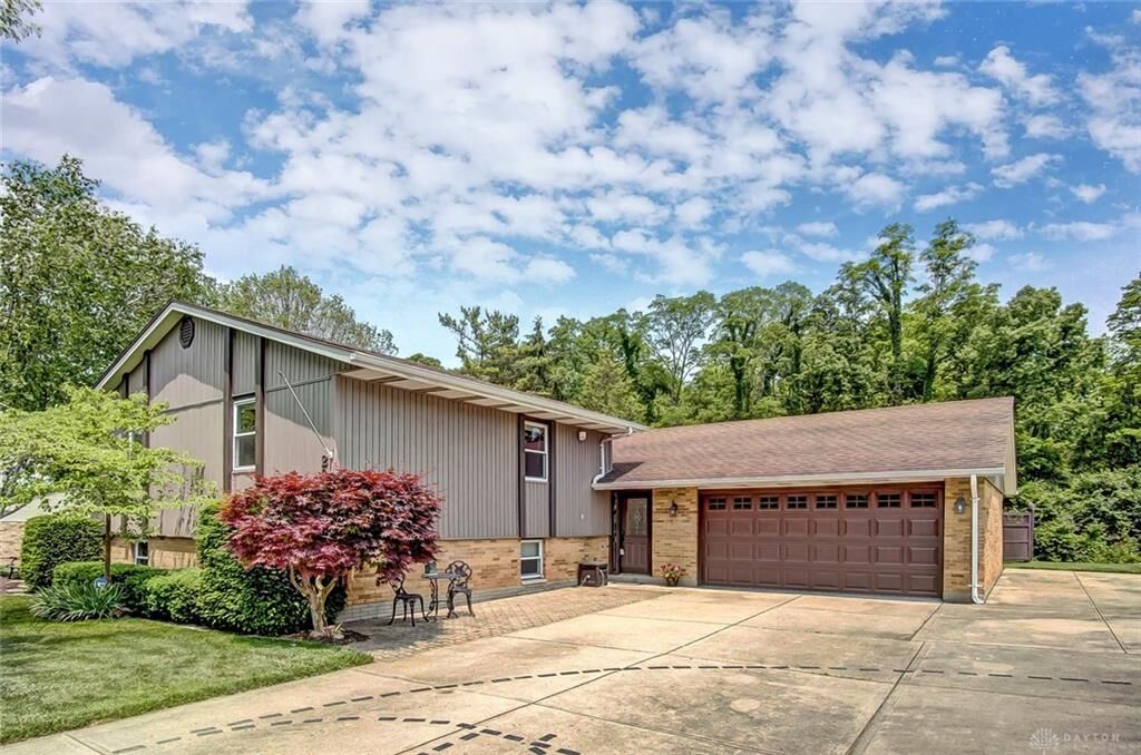 Property Photo: 290 Danern Drive OH 45430