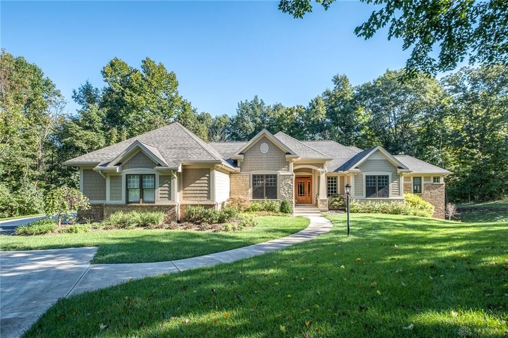Property Photo:  1786 Richland Road  OH 45385 