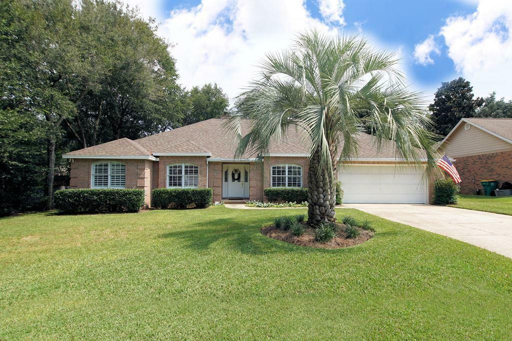 Property Photo:  1642 Parkside Circle  FL 32578 