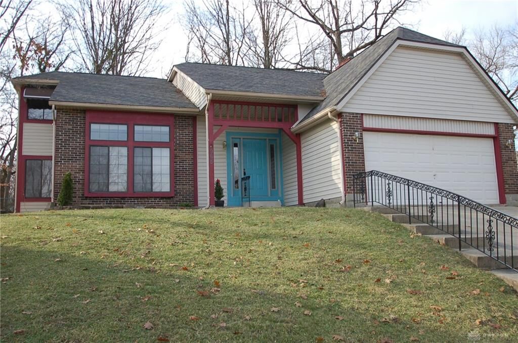 Property Photo:  965 Cliffbrook Court  OH 45377 