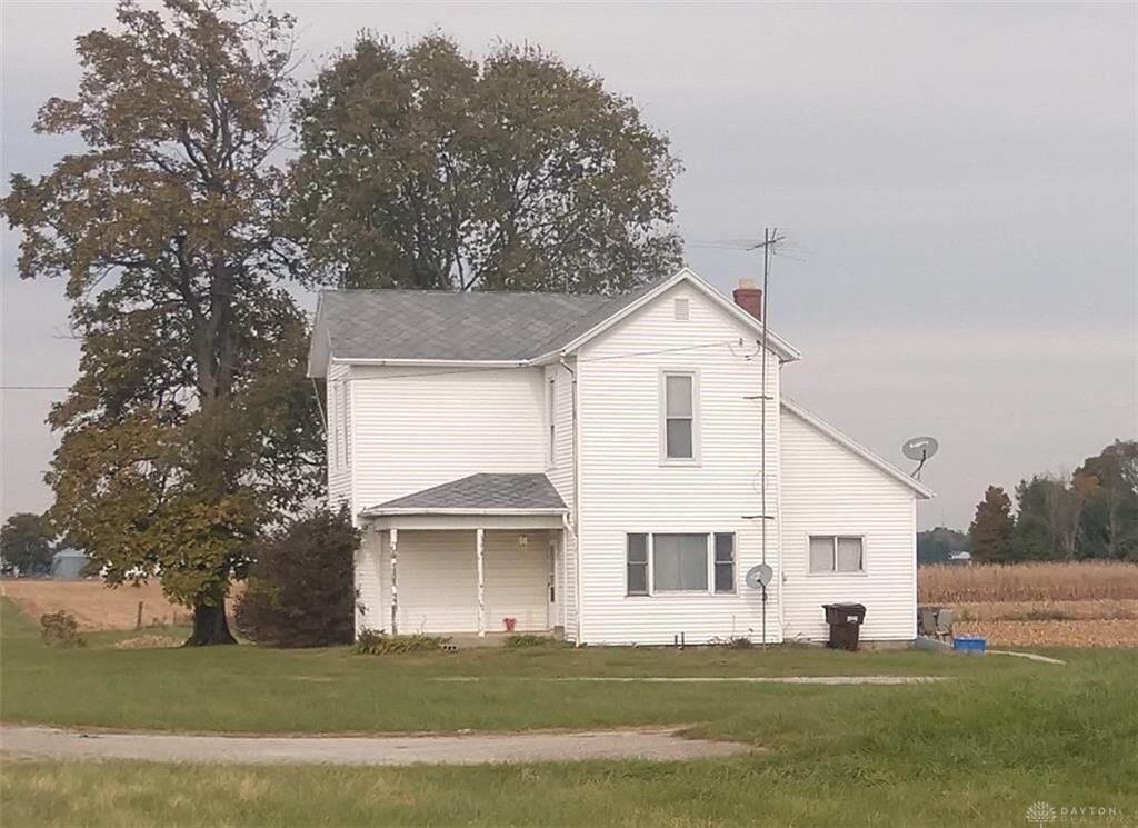 Property Photo: 2109 State Route 235 OH 43072