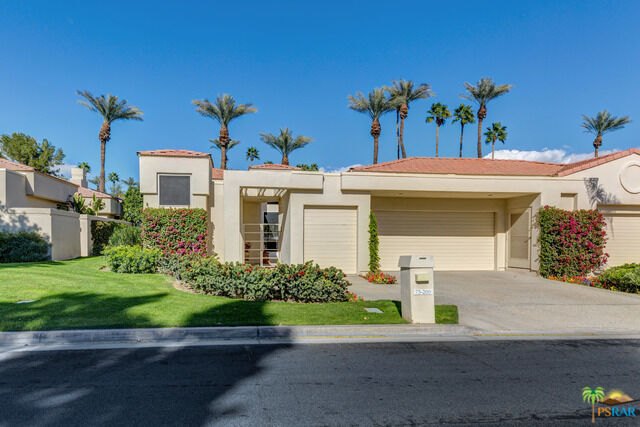 Property Photo:  75200 Inverness Drive  CA 92210 