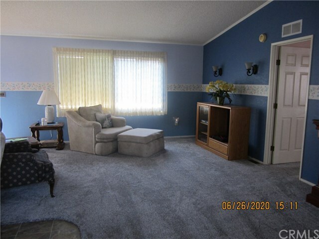 Property Photo:  2178 Avenida Redondo  CA 93458 