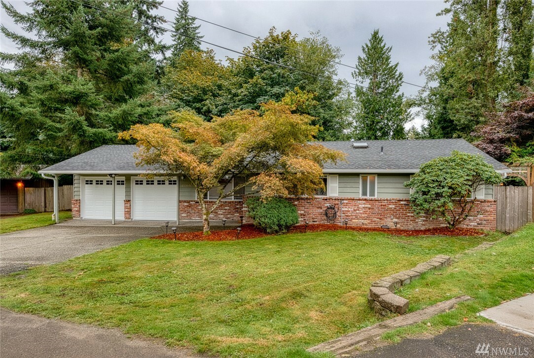 Property Photo:  21106 33rd Place W  WA 98036 