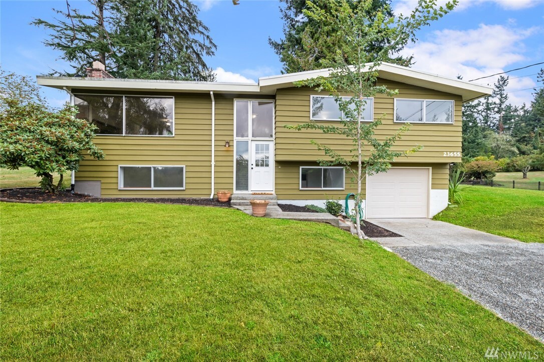 Property Photo: 23655 156th Avenue SE WA 98042